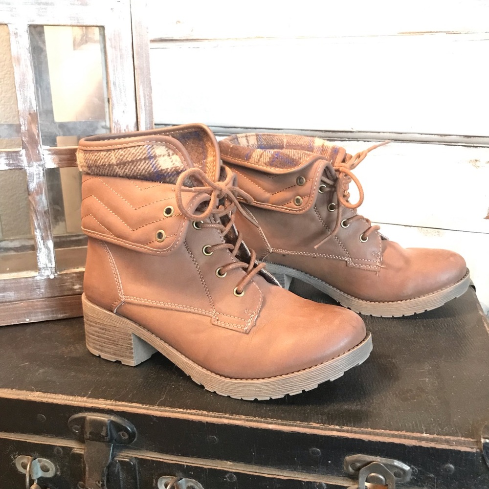 Rock and Candy Lace Up Boots